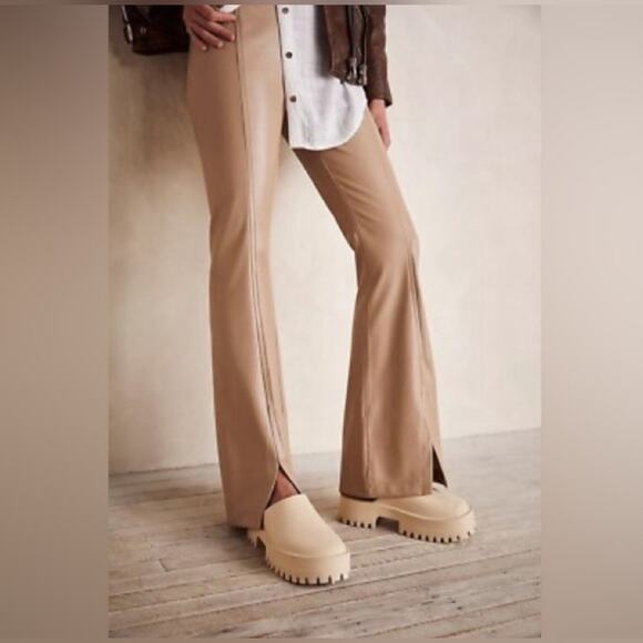 Jeffrey Campbell Clogge Women's Slip-On Shoes Size 9 - Picture 1 of 14